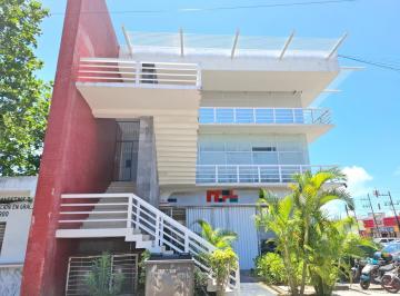 Oficina · 200m² · Oficina en Renta en Playa del Carmen