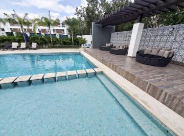 POOL · Casa en Venta 3 Rec 166 m² en Playa del Carmen con Casa Club