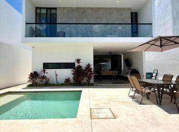 Casa en condominio de 3 habitaciones, Mérida · Casa en Venta en Cholul en Privada San José Tulipanes