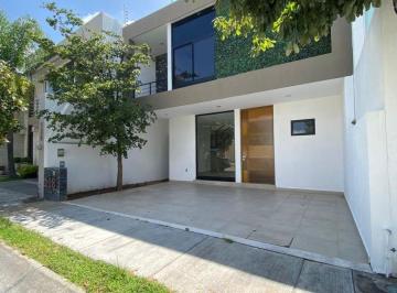 Casa de 3 habitaciones, León · Casa en Venten en Residencial Punta del Este II, León Gto.