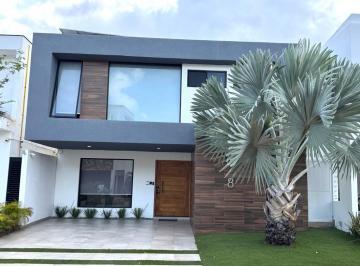 Fachada · Casa Amueblada con Alberca Privada y Paneles Solares | Bosques de Bambú