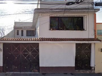 Casa de 4 habitaciones, Ecatepec de Morelos · Casa en Venta en Ecatepec de Morelos, Estado de México