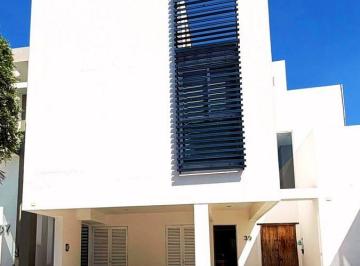 2962c419b46ee3c2213154c5393fda3e0ffa0da4bb45e272a178618bd906f0fd · Hermosa Casa Amueblada en Renta en Cluster Puebla Blanca, Lomas de Angelopolis