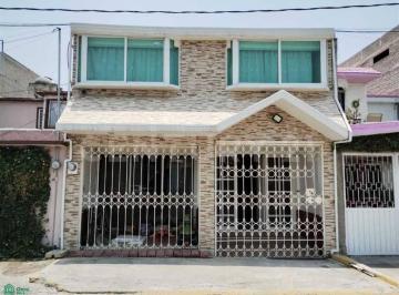 Casa · 149m² · 3 Recámaras · 1 Estacionamiento · Casa en Venta, en Rinconada de Aragón, Ecatepec de Morelos, Estado de México.
