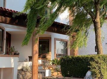 Casa de 4 habitaciones, Zinacantepec · Casa en Venta en Hacienda Barbabosa, Toluca, Estado de Mexico