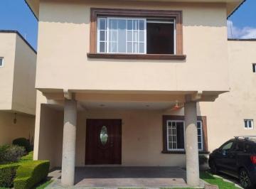 Casa de 2 habitaciones, Metepec · Casa en Venta en Metepec