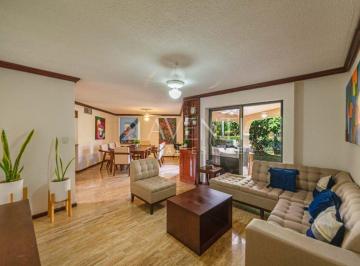Casa · 340m² · 4 Recámaras · 4 Estacionamientos · Casa Amueblada en Venta, Pok Ta Pok Residencial, Cancún.