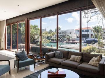 Casa · 500m² · 4 Recámaras · 4 Estacionamientos · Casa en Venta, Los Canales, Puerto Cancún