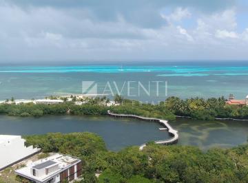 Casa · 265m² · 3 Recámaras · 4 Estacionamientos · Casa en Venta, Laguna 1, Puerto Cancún, Cancún