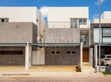 Casa · 200m² · 3 Recámaras · 2 Estacionamientos · Casa en Venta, Rio Residencial, Cancún.