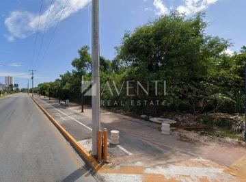 Terreno comercial · 9998m² · Terreno en Venta en Av Bonampak en El Centro de Cancún.