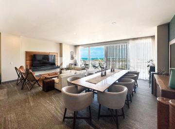 Departamento · 310m² · 4 Recámaras · 2 Estacionamientos · Penthouse Amueblado en Renta, Riva Condos, Cancún Quintana Roo.
