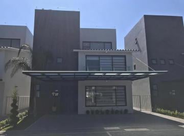 Casa de 3 habitaciones, Metepec · Casa en Venta en Metepec, Ibiza