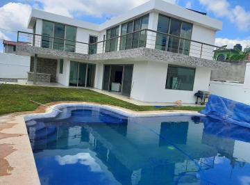 Casa de 7 habitaciones, Tlayacapan · Hermosa Casa en Venta!
