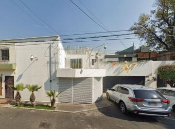 Casa de 4 habitaciones, Iztacalco · Casa en Venta en Militar Marte