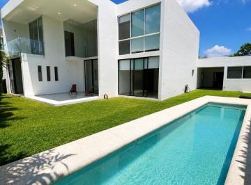 Casa de 5 habitaciones, Cuernavaca · Venta Casa Rancho Tetela Cuernavaca