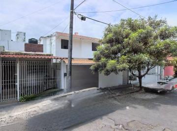 Casa de 3 habitaciones, Veracruz · Casa en Venta en Floresta, Veracruz.