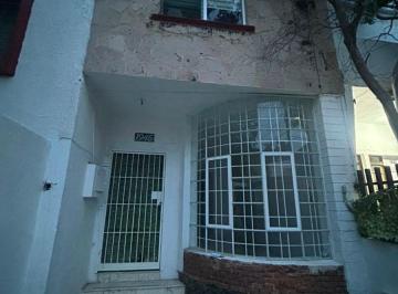 Departamento de 3 habitaciones, Guadalajara · Casa en Renta Para Uso Comercial | Colonia Americana