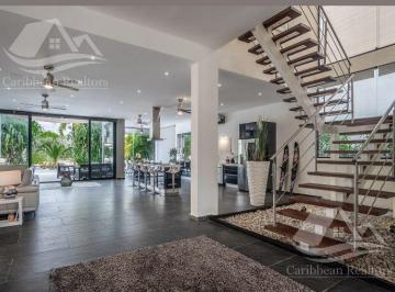 Casa · 750m² · 5 Recámaras · Residencia en Venta en Puerto Aventuras Riviera Maya