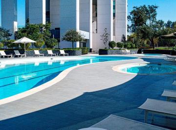 Departamento · 204m² · 2 Recámaras · 2 Estacionamientos · Departamento - Jardines del Campestre