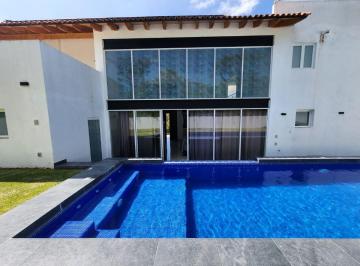Casa de 4 habitaciones, Ixtapan de la Sal · Casa San Diego 3 y 4: Amplio Jardín, Alberca Climatizada, Equipada y Amueblada, en Rancho San Diego.