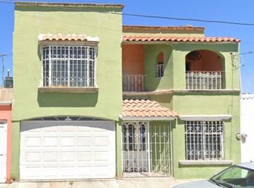 Casa de 4 habitaciones, Durango · Casa en Venta en Domingo Arrieta Durango
