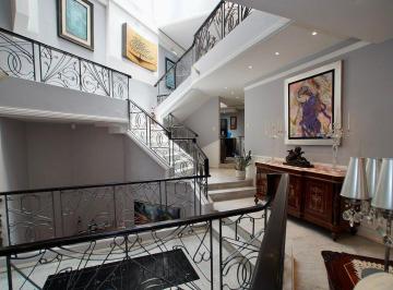 Casa · 255m² · 3 Recámaras · 2 Estacionamientos · Venta Casa en Chiluca