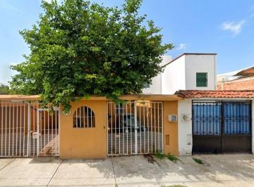 Casa de 3 habitaciones, Querétaro · Casa en Venta en P. de La Aurora, Santa Maria Magdalena, Qro.