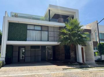 Casa · 414m² · 4 Recámaras · Casa en Venta en Lomas de Angelópolis Parque Victoria