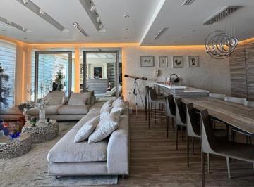 Departamento de 3 habitaciones, Cuauhtémoc · Hermoso Departamento Amueblado con Balcón a Lo Largo del Mismo y Hermosa Vista Al Parque México