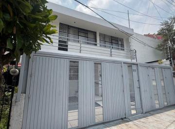 Casa · 200m² · 4 Recámaras · 2 Estacionamientos · Casa en Venta El Col Arcos Vallarta