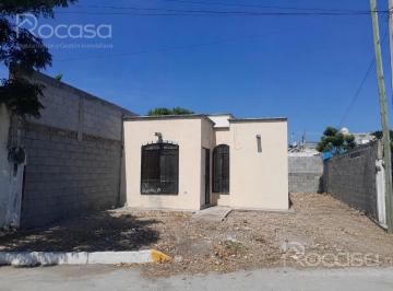 Casa · 124m² · 2 Recámaras · 2 Estacionamientos · Casa en Venta