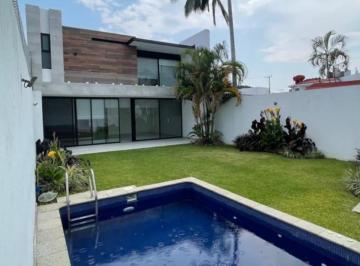 Casa · 340m² · 3 Recámaras · 2 Estacionamientos · Casa en Renta en Fraccionamiento, Maravillas, Cuernavaca, Morelos