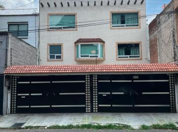 Casa · 120m² · 4 Recámaras · 2 Estacionamientos · Venta Casa Colonia Sinatel Amplia 4 Recamaras con Baño Patio 2 Estacionamientos Excelente Ubicación
