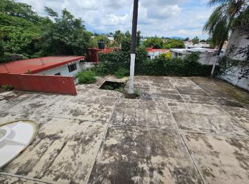 Terreno / Lote · 1616m² · 10 Estacionamientos · Terreno en Cuernavaca