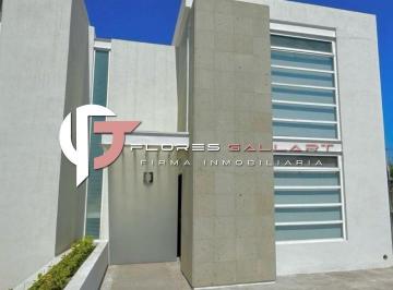 Casa en condominio · 140m² · 3 Recámaras · 2 Estacionamientos · Casa en Renta en Fracc. Puerta Grande Al Norte de La Ciudad de Aguascalientes