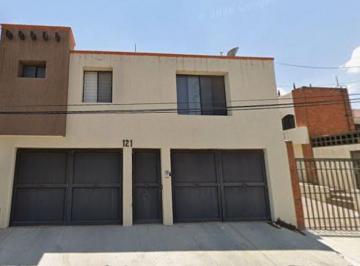 Casa de 4 habitaciones, San Luis Potosí · Espacios Pensados Para Disfrutar en Familia, Hermosa Casa Ubicada en Cerro Yumari 121