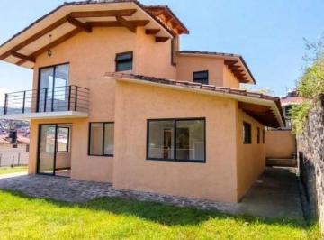 Casa en condominio de 3 habitaciones, Valle de Bravo · Venta de Casa en El Centro de Valle de Bravo