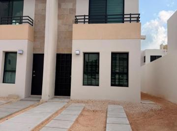 Casa · 2 Recámaras · Casa en Renta en La Ciudadela, Zona Sur, Cancún