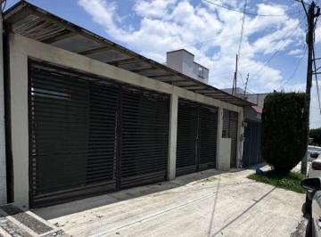 Casa de 2 habitaciones, Naucalpan de Juárez · Excelente Ubicacion Rento Casa en Satelite