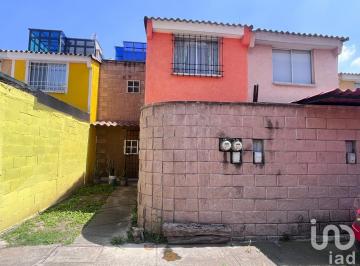 Casa · 60m² · 2 Recámaras · 1 Estacionamiento · Se Vende Casa en Fracc. Palmas Iztapaluca
