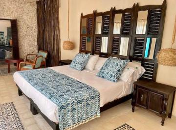 2a321758bb6942697dfaaba19a7e9df0e797888256c53b35cf0c7d1035267b8a · Casa en Venta Barrio Santa Ana Merida Centro