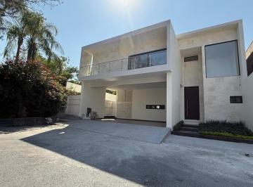 Casa de 3 habitaciones, San Pedro Garza García · Casa en Venta Col. Mirasierra