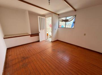 Casa · 234m² · 9 Recámaras · Casa en Lomas de Santa Cruz