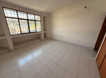 Casa · 234m² · 9 Recámaras · Casa en Lomas de Santa Cruz