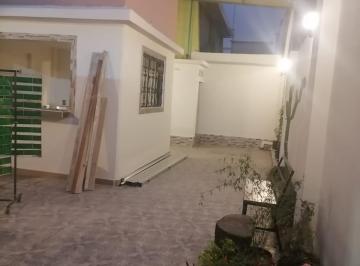 Local comercial de 1 habitación, Nezahualcóyotl · Espacio Comercial en Renta en Bosques de Aragon