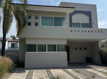 Casa de 3 habitaciones, Tlajomulco de Zúñiga · Casa en Renta Amueblada en El Fracc. Manantial, tlajomulco de Zuñiga