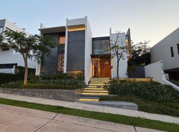 49f7e18e5210d62f0634670ec607c36644eeab1095b6bbb9d15bf943e1683371 · Casa en Venta en Puerta Aqua Zapopan Jalisco México (Recorrido Virtual)