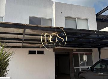 Casa · 147m² · 4 Recámaras · 2 Estacionamientos · Casa en Renta Kiin Residencial Celaya