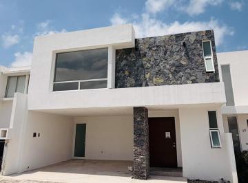 Casa · 169m² · 3 Recámaras · 2 Estacionamientos · Casa - Fincas Ecuestres de Haras
